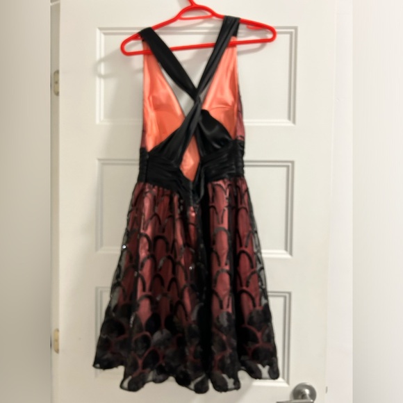 Adrianna Papell Boutique | Open Racer Back | Formal - Picture 6 of 11